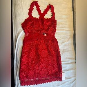 VENUS Vibrant Red Lace Short Dress